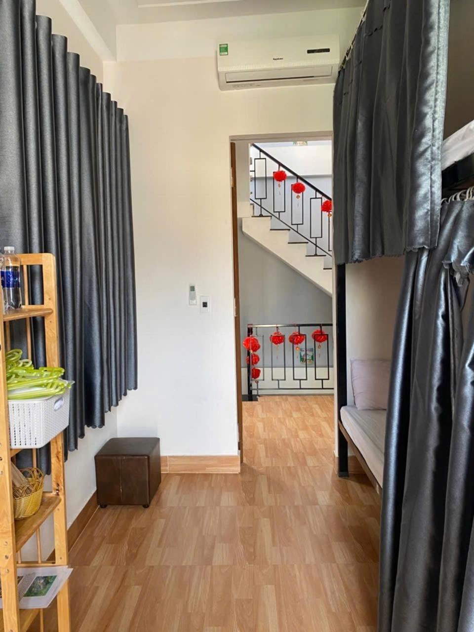 Aumori Hostel Ðồng Hới Buitenkant foto
